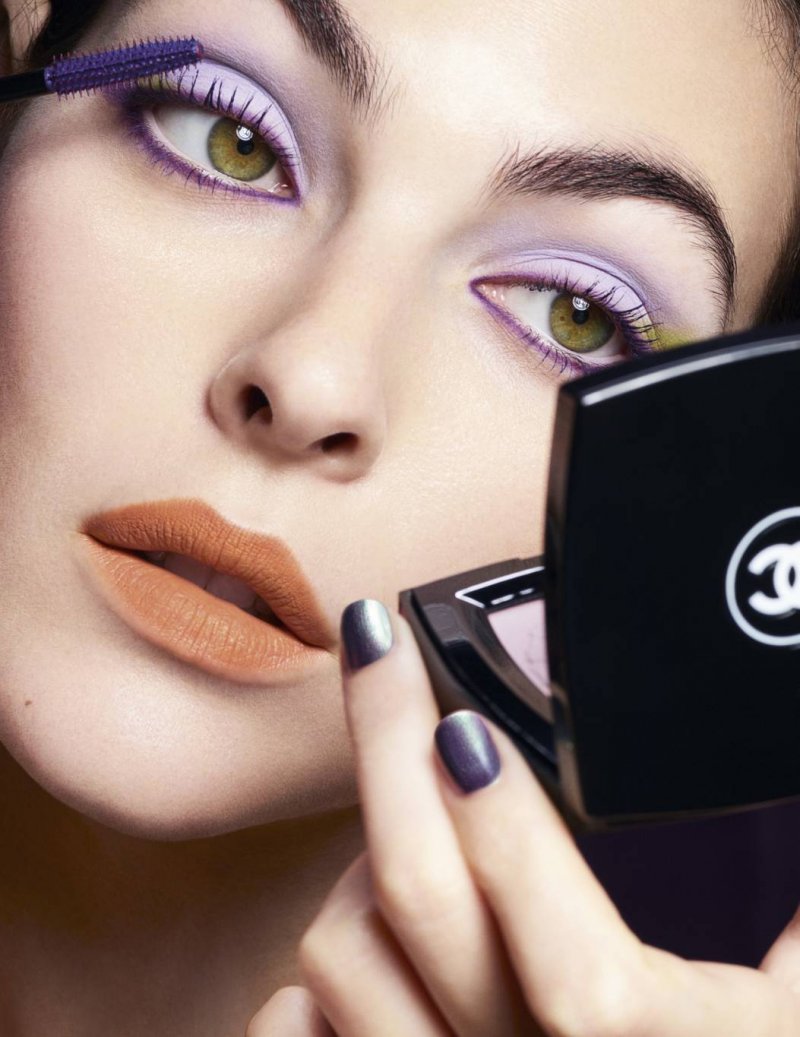 استكشاف الجمال الغامض من خلال مجموعة المكياج لخريف وشتاء 2024 من شانيل CHANEL