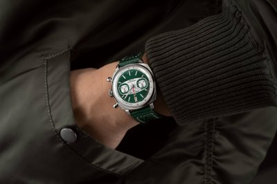 Breitling Brings Back the Ultimate Racing Chronograph