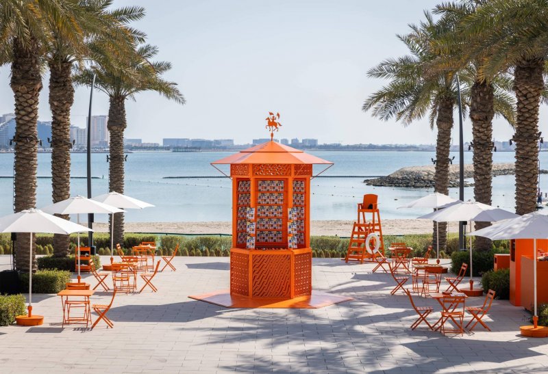 كشك دار Hermès المتنقّل يصل إلى البحرين