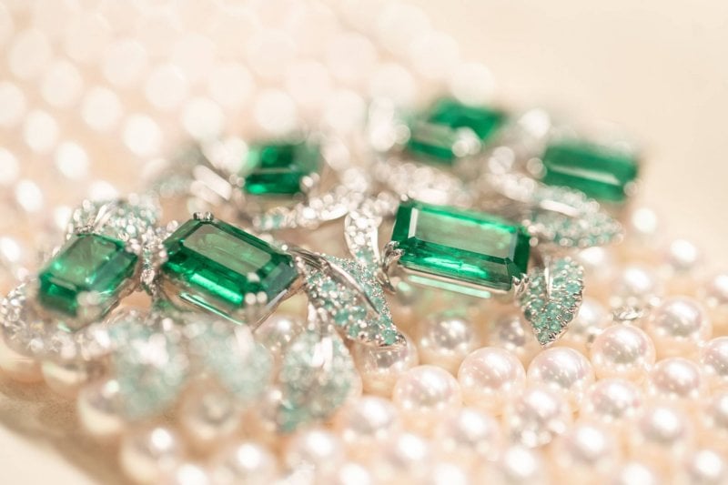 How to Start a Collection of Precious Items