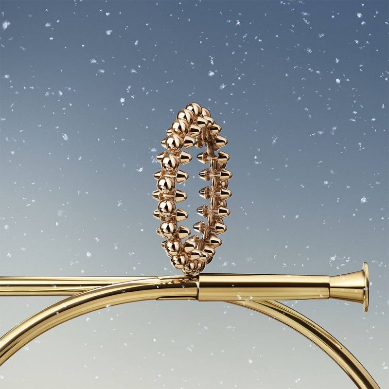 Gifting a Cartier Jewel This Holiday Season