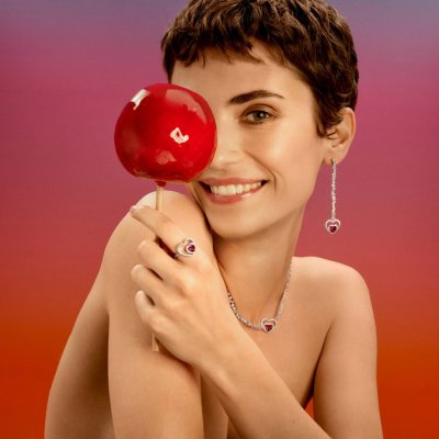 أناقة من دون جهد – مجوهرات تتزيّنين بها ليلًا ونهارًا
