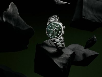 Elevate Your Wrist Game with the Latest Men Watches
