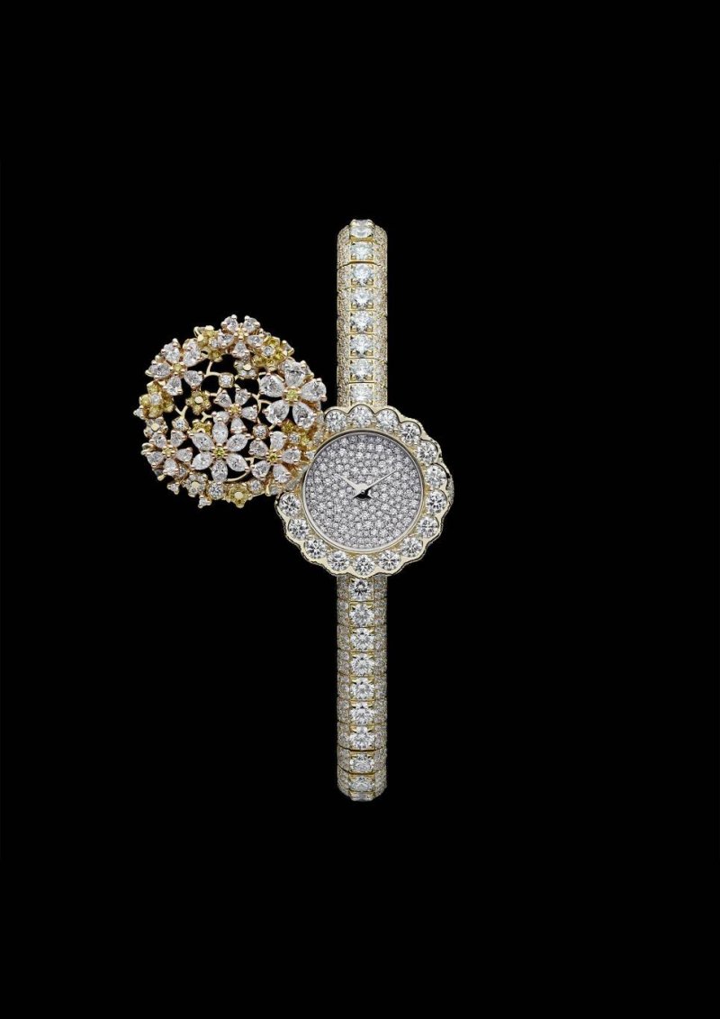 ساعة من مجموعة Dearest Dior للمجوهرات الراقية من ديور 