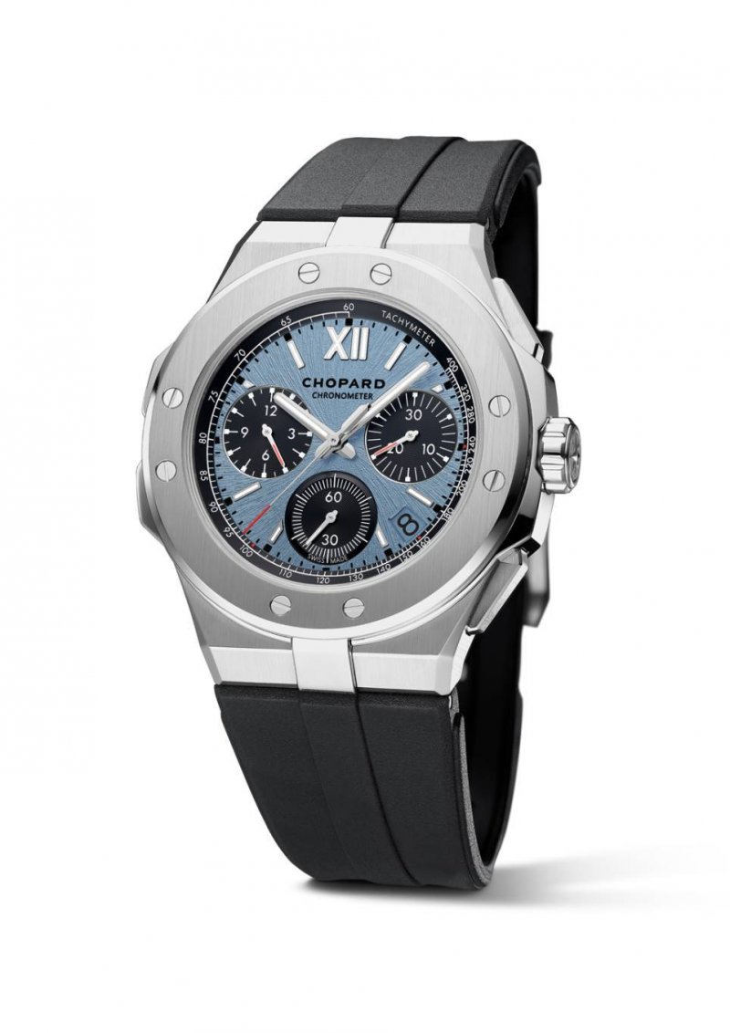ساعة Alpine Eagle XL Chrono من شوبارد