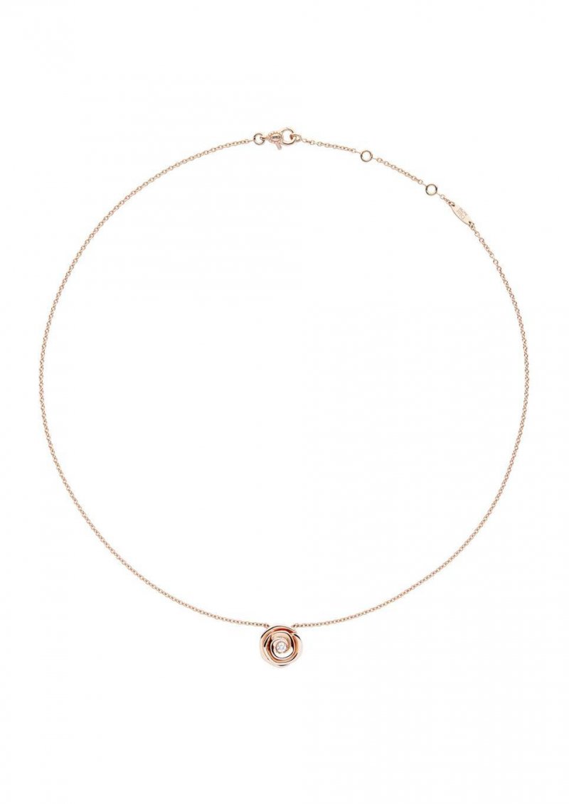 قلادة Rose Dior Couture من ديور