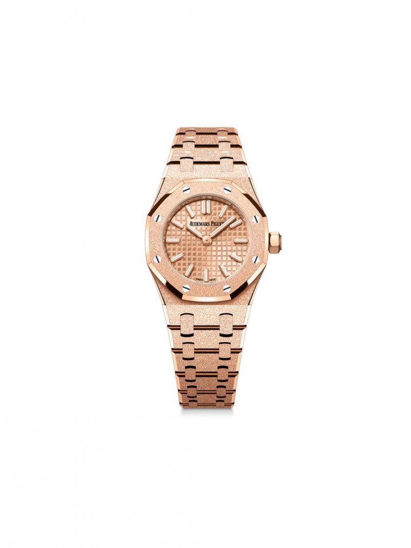 ساعة Royal Oak Mini من أوديمار بيغيه  