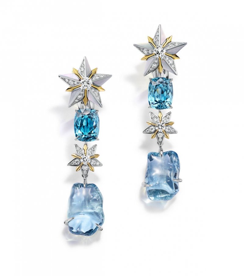 أقراط من مجموعة Blue Book 2024 Tiffany Céleste للمجوهرات الراقية من تيفاني أند كو 