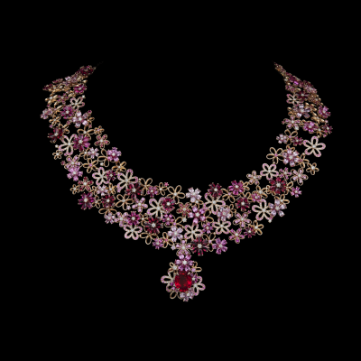 A Blooming, Lacy Dior High Jewelry Collection (copy)