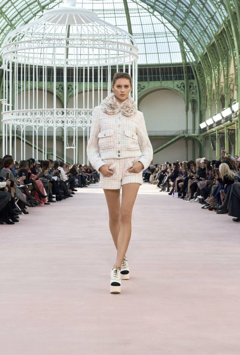 シャネル (CHANEL) ショー写真集 CATWALK