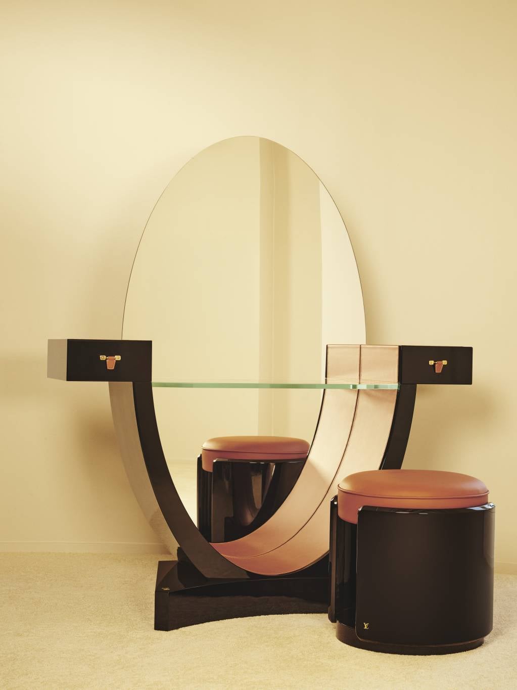 لويس فويتون تكشف عن مجموعة Objets Nomades الجديدة في أسبوع ميلانو للتصميم 2026