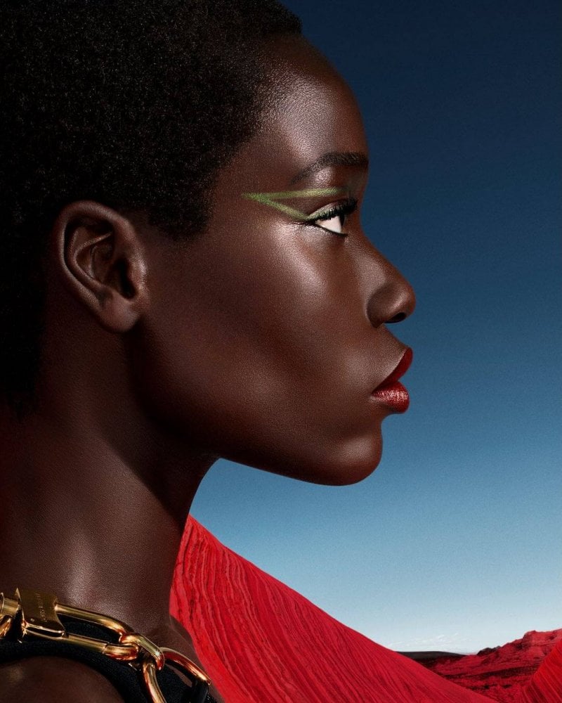 Eyes that Speak – Unveiling This Season’s Best Eye Makeup Trends