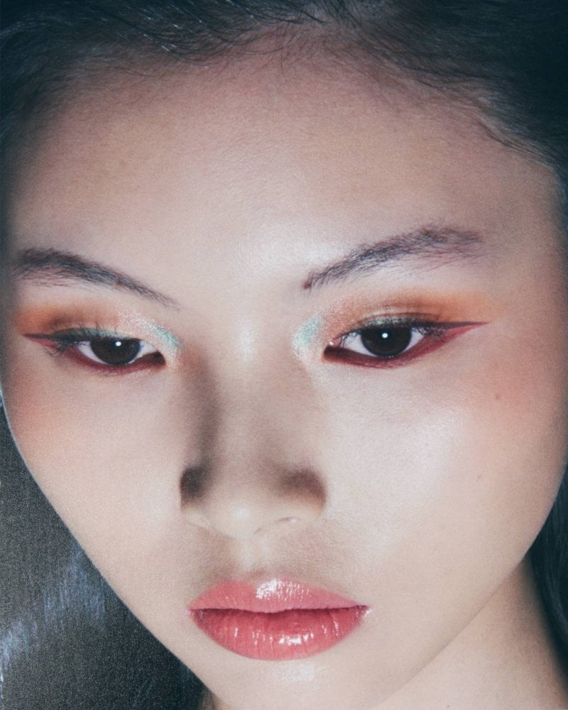 Let Your Eyes Scream Sunset This Season