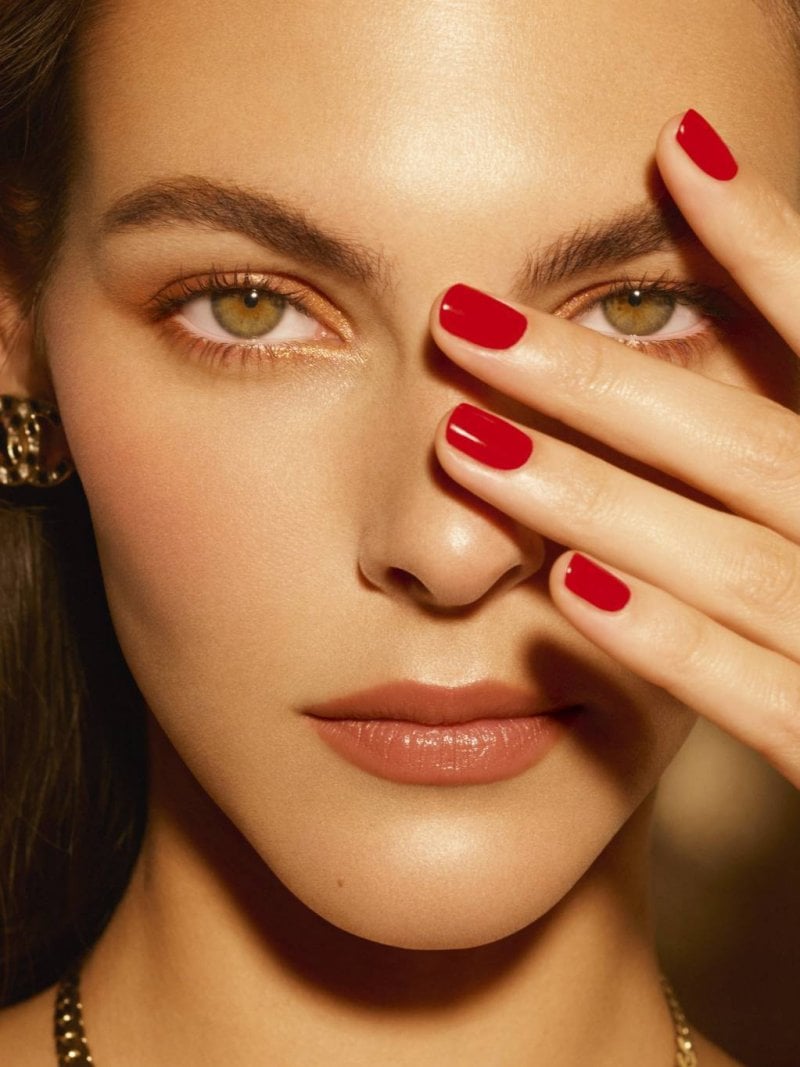 شانيل CHANEL تلتقط أجمل أضواء الصيف في مجموعة LES BEIGES Golden Hour