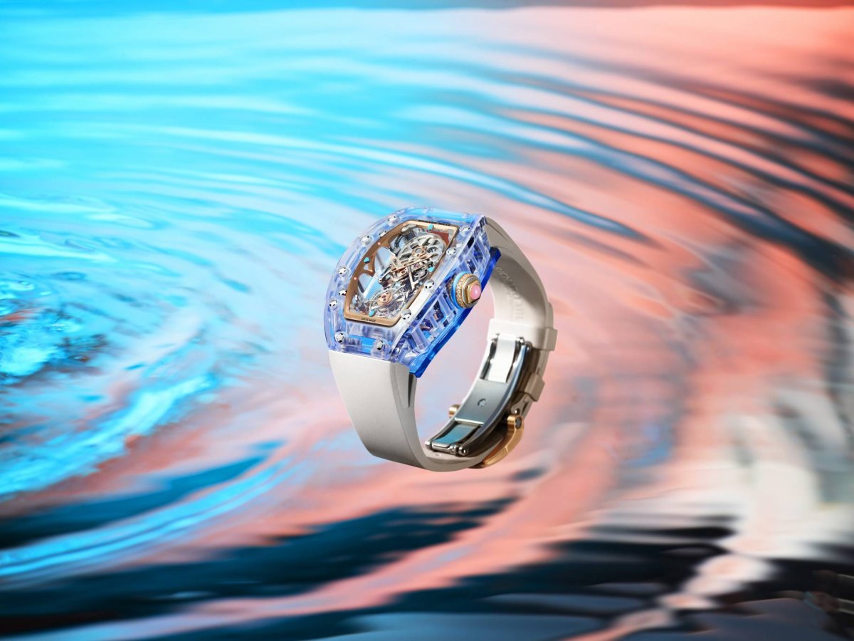تعرّفوا إلى ساعات RM 75-01 Flying Tourbillon Sapphire