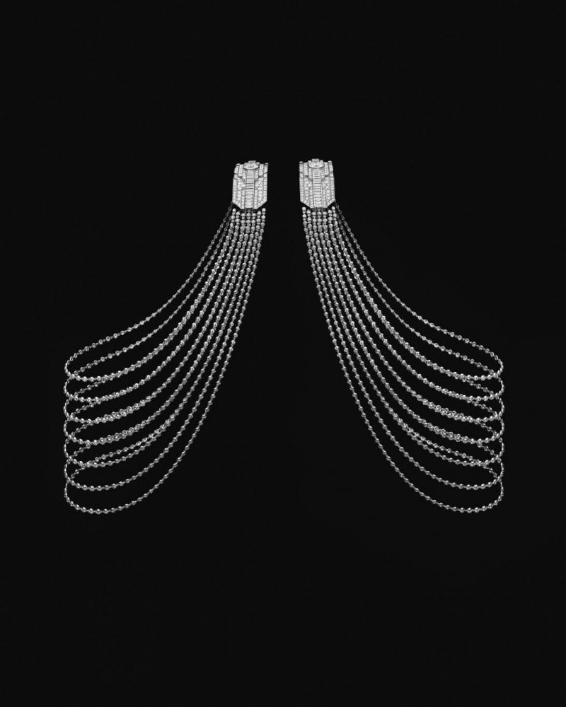 عقد The Silhouette المتعدّد الاستخدامات من مجموعة Histoire de Style 2026 Nom Boucheron Prénom Frédéric للمجوهرات الراقية من بوشرون 
