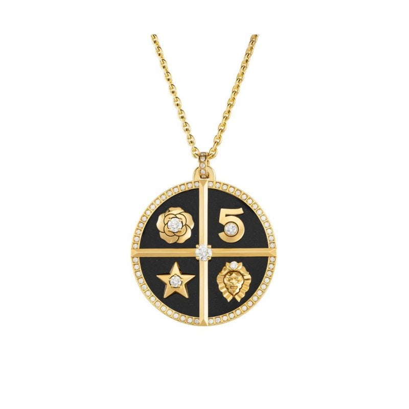 قلادة Chance de CHANEL من شانيل CHANEL 
