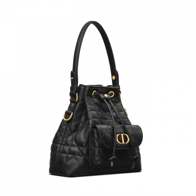 حقيبة Caro Bucket من ديور 
