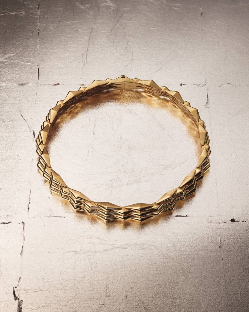 عقد Eternal من بولغري
