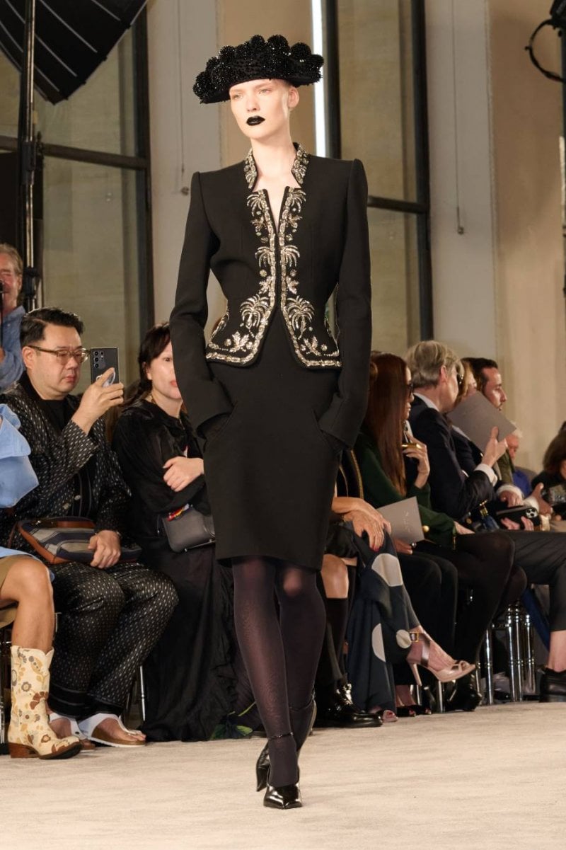 Schiaparelli’s Surreal Elegance Reimagined in Couture