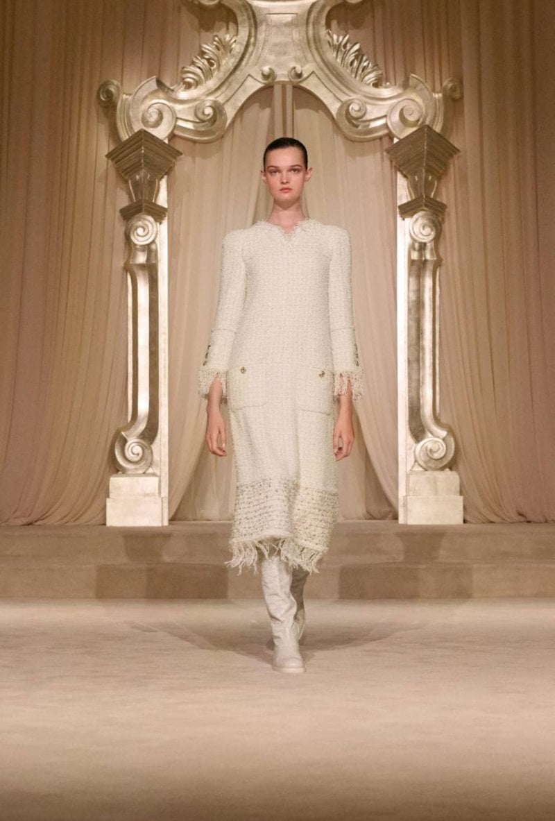 Nature and Nostalgia in CHANEL’s Fall-Winter 2025/26 Haute Couture Collection