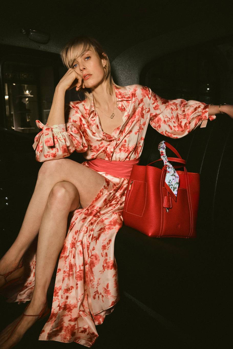 The New Carryall – How the Tote Bag Became the Ultimate Power Move