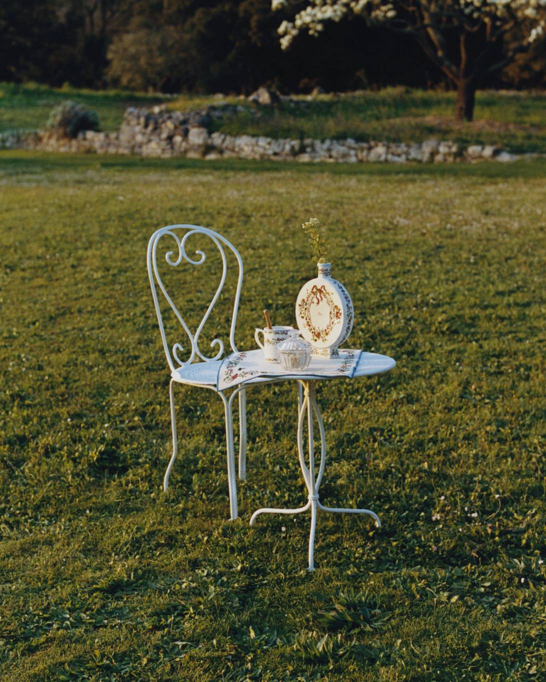Dioriviera: A Sunlit Dialogue Between Heritage and Escape
