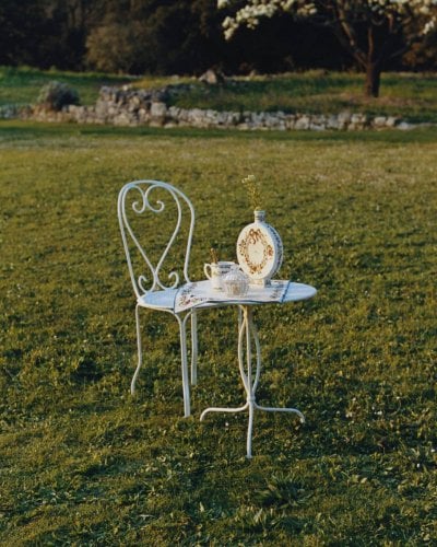 Dioriviera: A Sunlit Dialogue Between Heritage and Escape