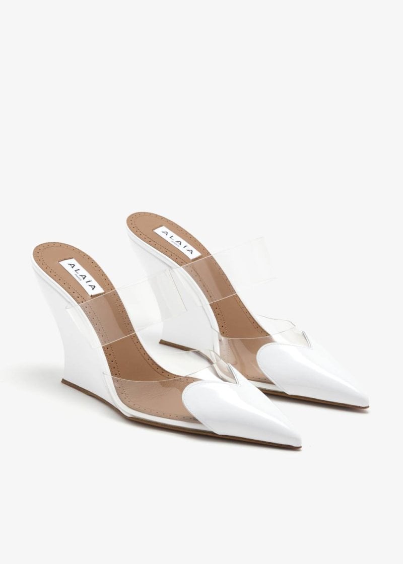 عليّة
متوفّر لدى Level Shoes