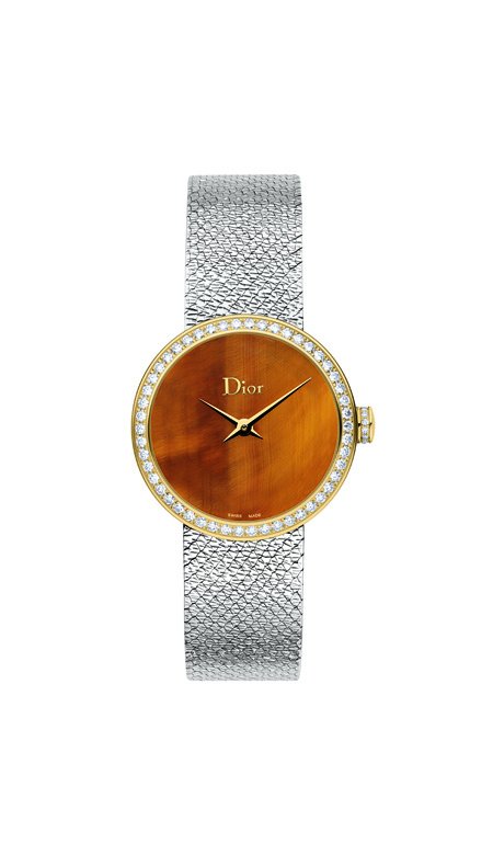 <p>This <strong>La D De Dior Satine Oeil de Tigre</strong> has a steel bracelet made of Milanese mesh that looks like a real metal fabric thanks to its flexibility and shine. And with its diamond-set bezel, crown and buckle, I don’t think a woman can ask for more!</p>