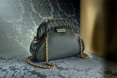 إكسسوارات ميو ميو البراقة