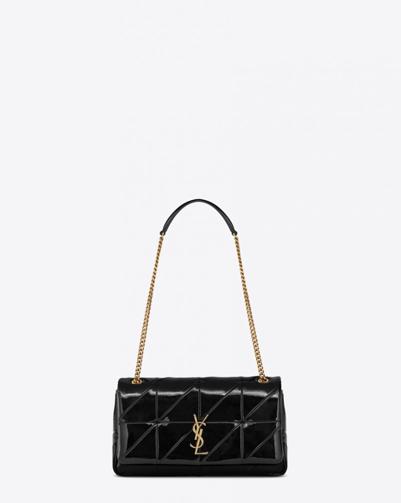 لويفي<br />
من موقع <em><span dir=LTR>MRPORTER</span></em><br />
&nbsp;