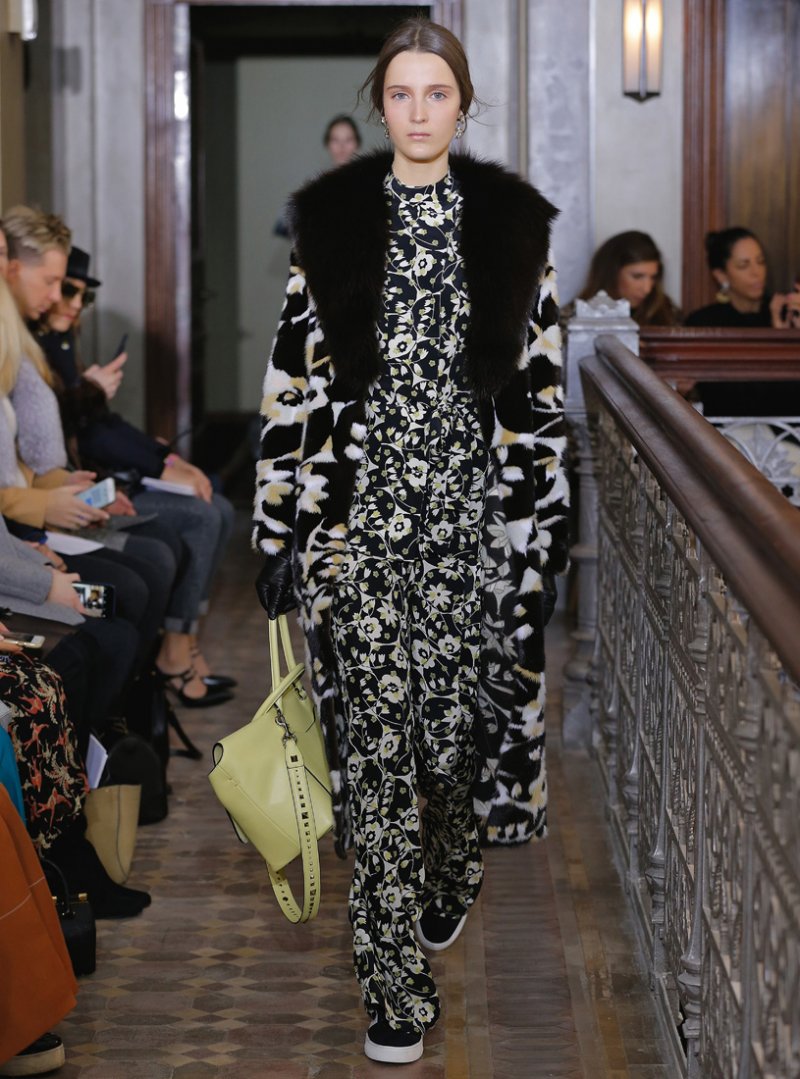 دولتشي أند غابانا<br />
<em>من موقع </em><em>Alexandalexa.com</em><br />
&nbsp;