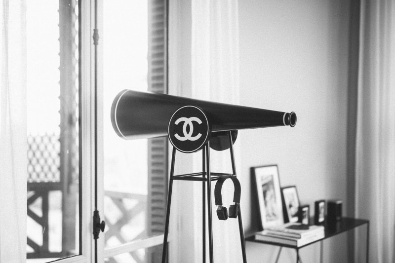 شانيل CHANEL تحتفل بإطلاق مجموعة عطور جديدة في دوفيل
