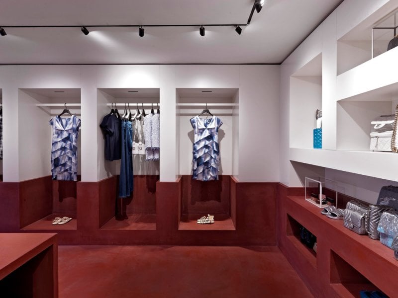 حقيبة بحر من علامة <span dir=LTR>Sensi Studio</span><br />
<em>من موقع</em> <em><span dir=LTR>Matches Fashion</span></em>