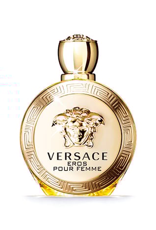 <strong>فساتين من السّاتان </strong><br />
<br />
ريم عكرا