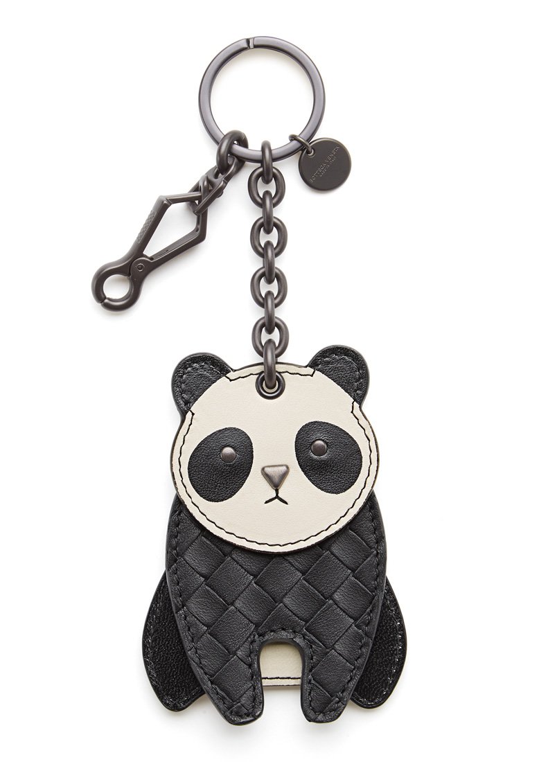 برادا<br />
<em>من موقع مودا أوبيراندي </em><br />
&nbsp;