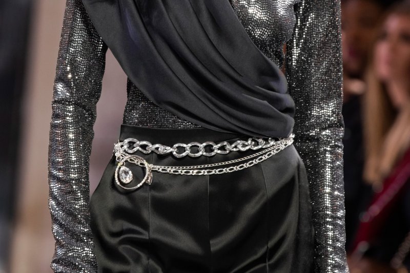 Azzaro Couture<br />
&nbsp;