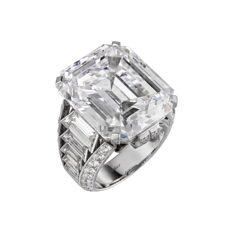 <strong>Cartier</strong>, Cartier Magicien high jewelry collection, Illumination ring<br />
 
