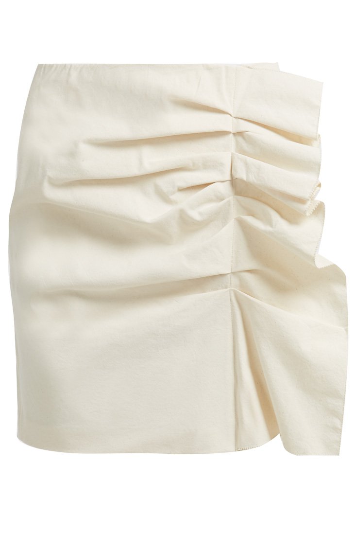 أكريس<br />
<em>من موقع </em><em><span dir=LTR>Net-A-Porter</span></em>