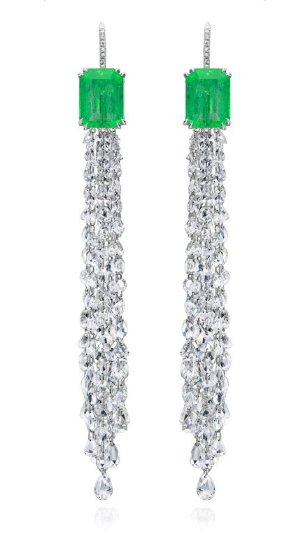 <strong>Nina Runsdorf</strong> earrings<br />
 