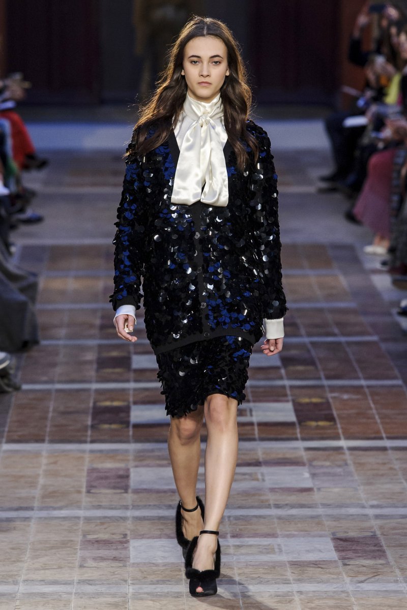 علامة Apiece Apart<br />
<em>من موقع </em><em>Matches Fashion</em><br />
&nbsp;