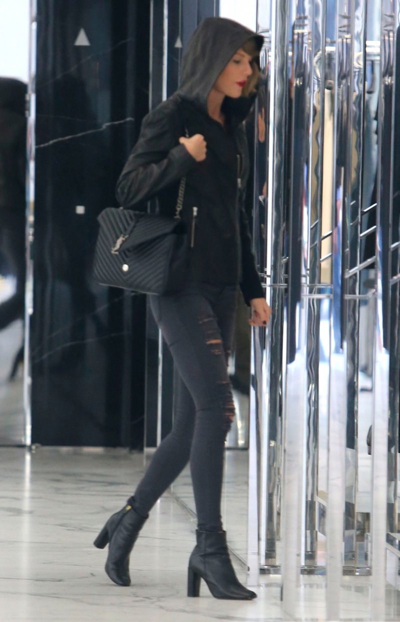 جيمي تشو<br />
&nbsp;