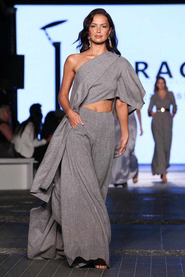 كوتش 1941&nbsp;<br />
&nbsp;