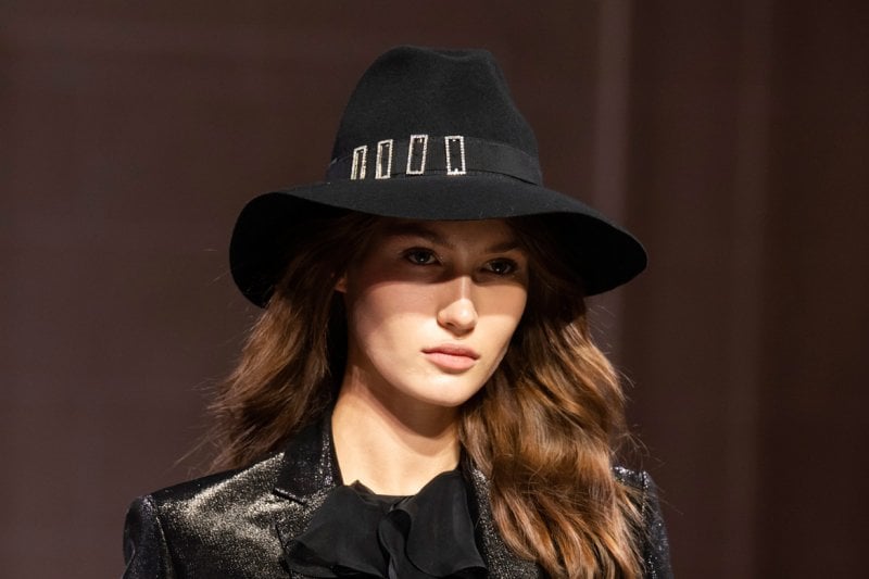 Azzaro Couture<br />
&nbsp;