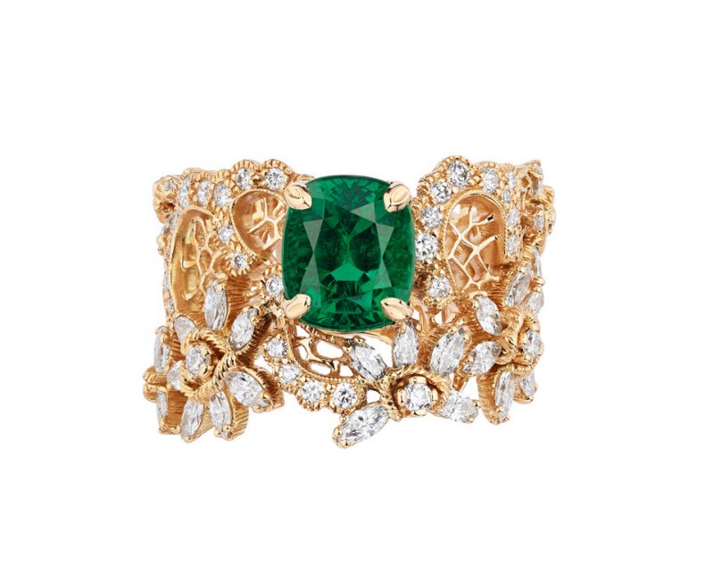 <strong>Dior</strong>, Dior Dior Dior high jewelry collection, Dentelle Organza ring<br />
 