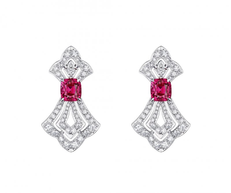 <strong>Louis Vuitton</strong>, Conquêtes-Regalia high jewelry collection earrings<br />
 