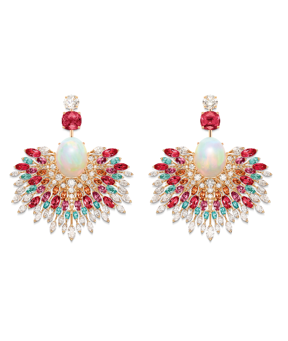 <strong>Piaget</strong>, Sunlight Escape high jewelry collection earrings<br />
 