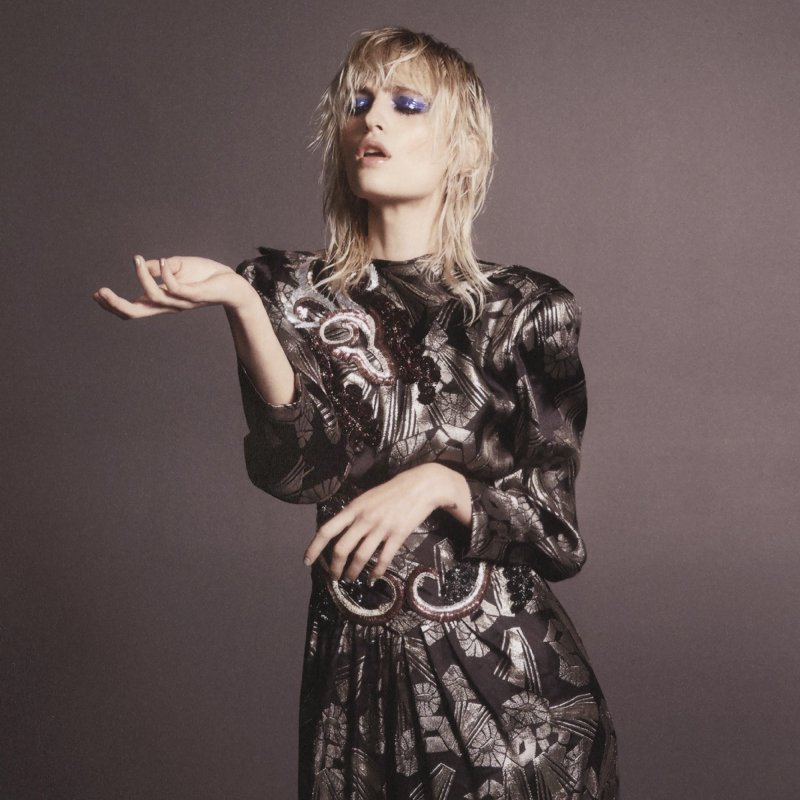 <strong>بربادوس </strong><br />
أهلًا بكم في بربادوس، جزيرة الشّمس! مع بدء موسم الجفاف في ديسمبر وانتهائه في مايو، أنتم على موعد مع متعة بحريّة لا مثيل لها حيث يسود مناخ بدرجة حرارة تصل إلى 31 درجة مئويّة.<br />
&nbsp;<br />
&nbsp;