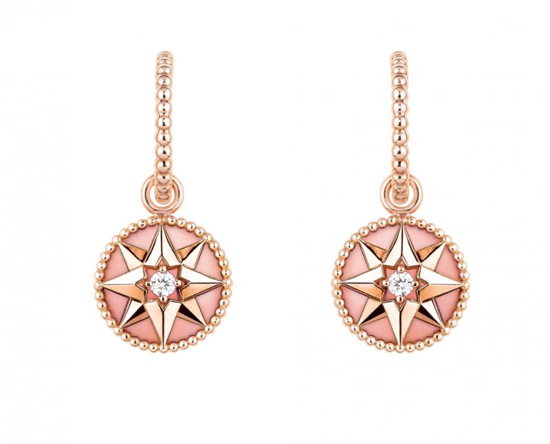 <strong>Dior</strong>, Rose des Vents earrings<br />
 